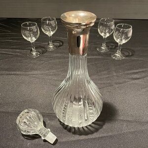Beautiful Ribbed Decanter with Silver Plating and Set of (4) Wine Glasses